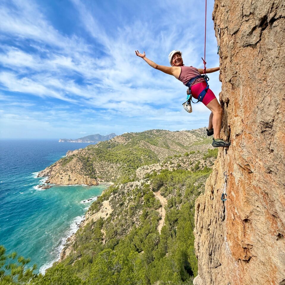 4d2983ba-aa74-4c6d-bd16-7a87c4934eb8 2 4d2983ba-aa74-4c6d-bd16-7a87c4934eb8 2