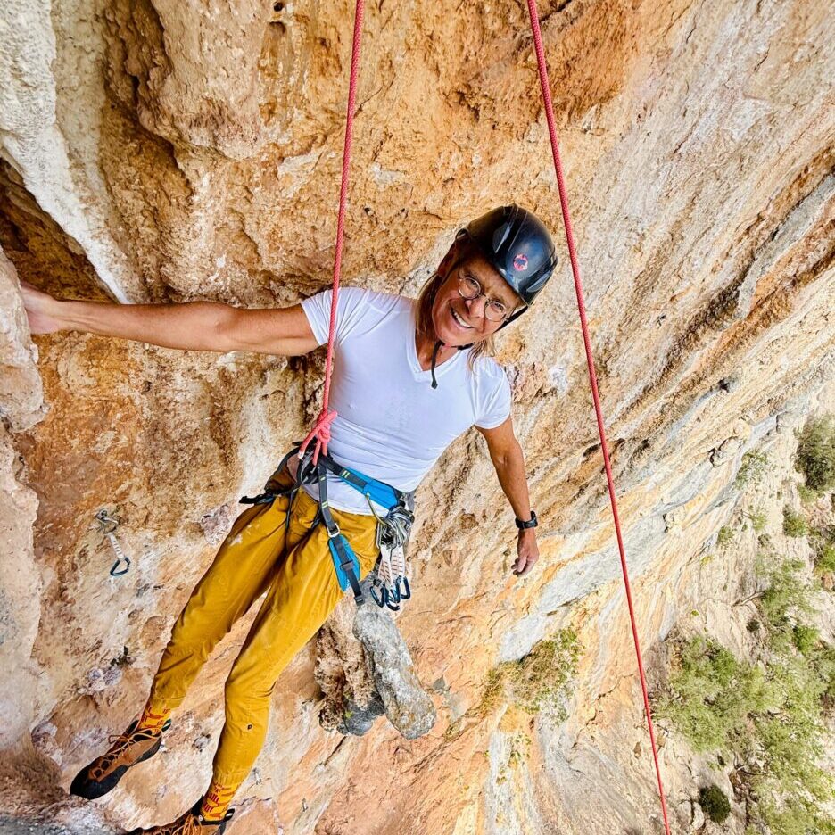 a02b4ef8-18e4-4cfe-ac49-0d20bfd4bac2 2 a02b4ef8-18e4-4cfe-ac49-0d20bfd4bac2 2